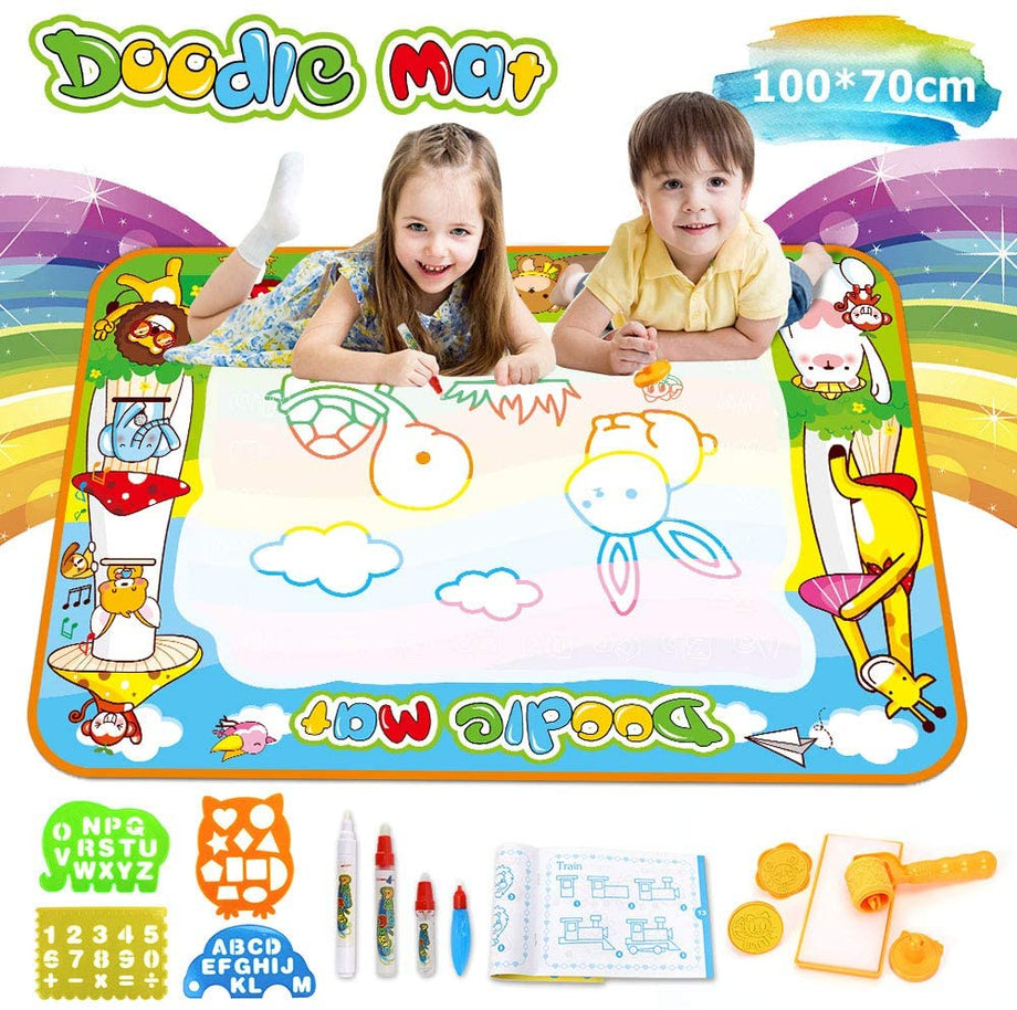 OUNUO Water Doodle Matte 100 x 70 cm magiczna mata malarska woda, z 1 wałkiem malarskim, 4 formami do rysowania, 4 pisakami, 3 stemplami, 2 gąbkami, 1 książka z obrazkami, mata do rysowania wody, mata do malowania